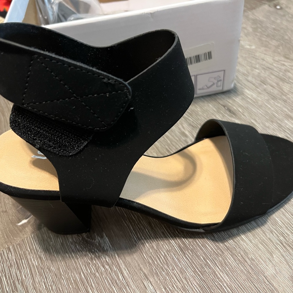 Elegant Black Women's Sandals